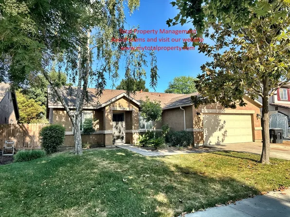 4117 S Crenshaw St, Visalia, CA 93277