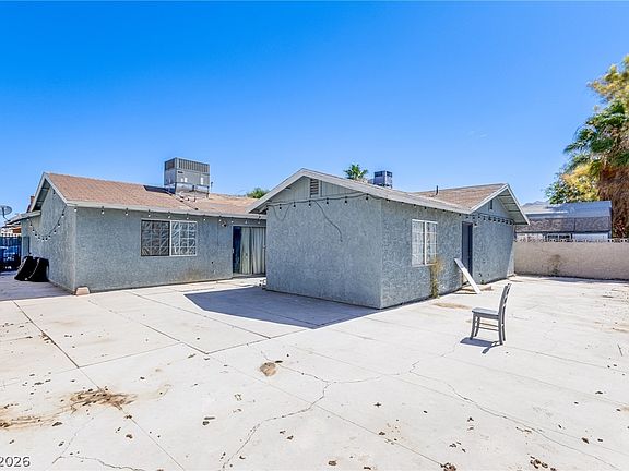 5th image of 4813 Alameda Ave