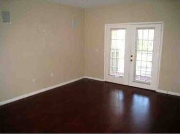 3rd image of 14304 Fredricksburg Dr APT 407