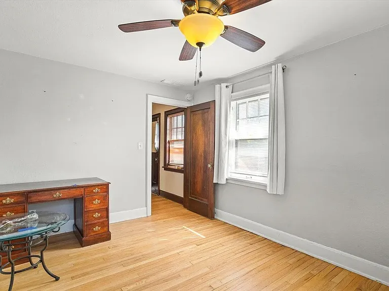 117 N Highland Ave — Photo 15