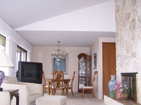 Elegant home, open floor plan