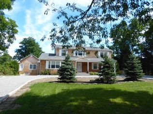 50 Old Main Rd, Quogue, NY 11959