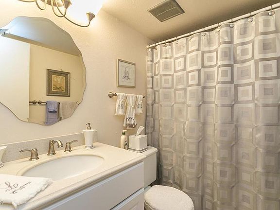 4th image of 1920 W Lindner Ave Unit 256