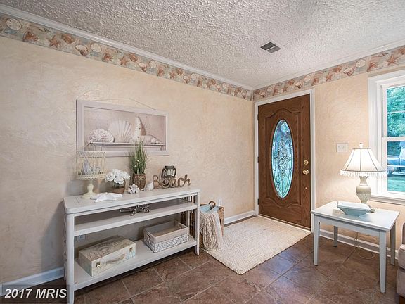 Welcoming Entryway