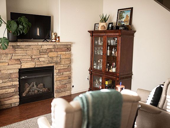 Living Room with Fireplace