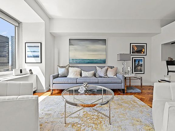 3rd image of 150 W 56th St APT 3409