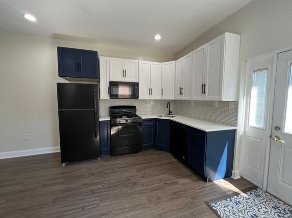 1525 E Moyamensing Ave #3