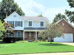 8003 Lancelot Dr, Cincinnati, OH 45244
