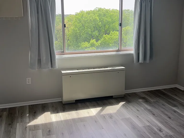 2500 N Van Dorn St #1118 — Photo 9