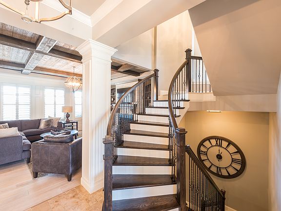 3rd image of 8875 Bayside Ct