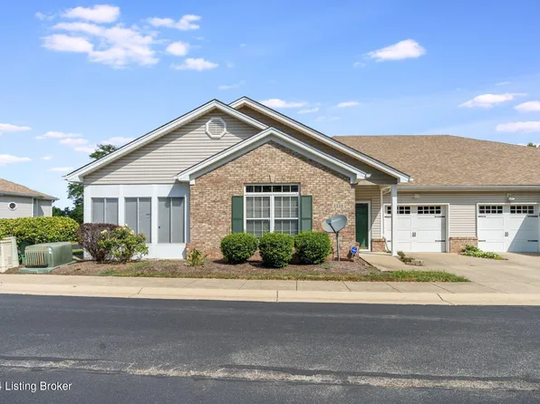 5239 Savannah Springs Dr, Louisville, KY 40219