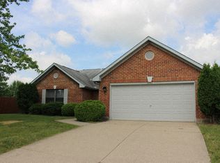 8747 Deer Chase Dr, Dayton, OH 45424