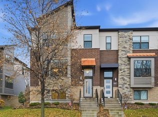 4035 River Valley Way, Eagan, MN 55122