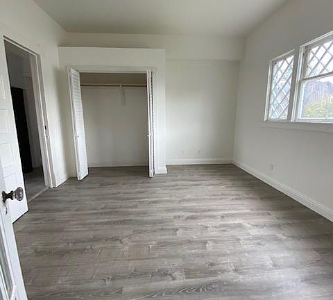 3rd image of 1025 Broadway #1025