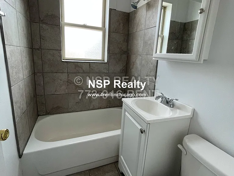 6345 N Magnolia Ave #I1 — Photo 4