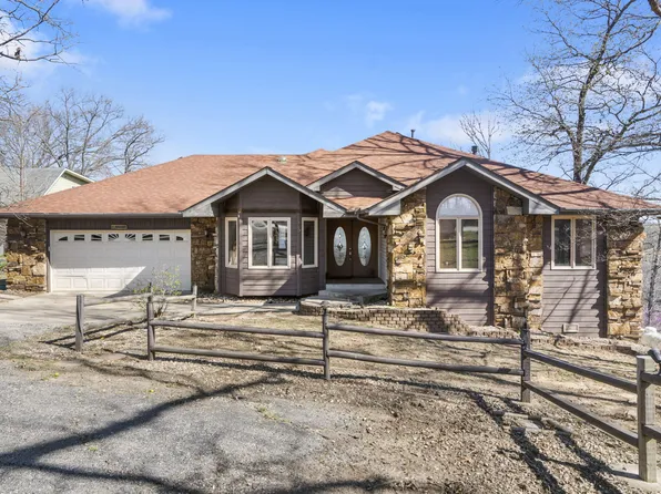 221 State Hwy Rb, Lampe, MO 65681