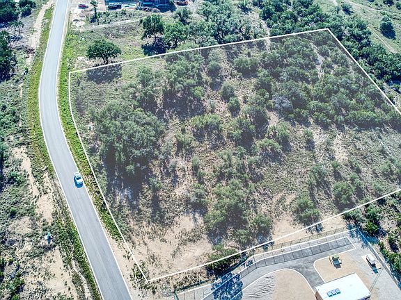 5th image of 683 Butler Oaks LOT 37
