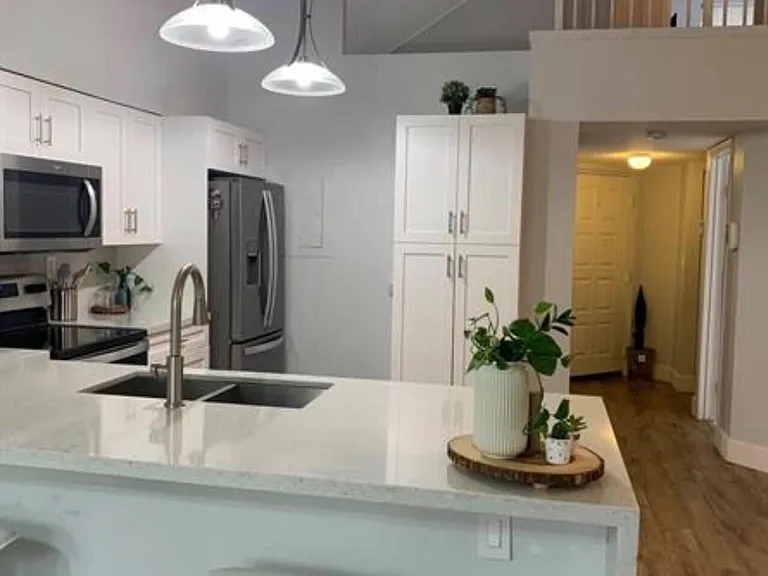 832 NW 92nd Ave — Photo 5