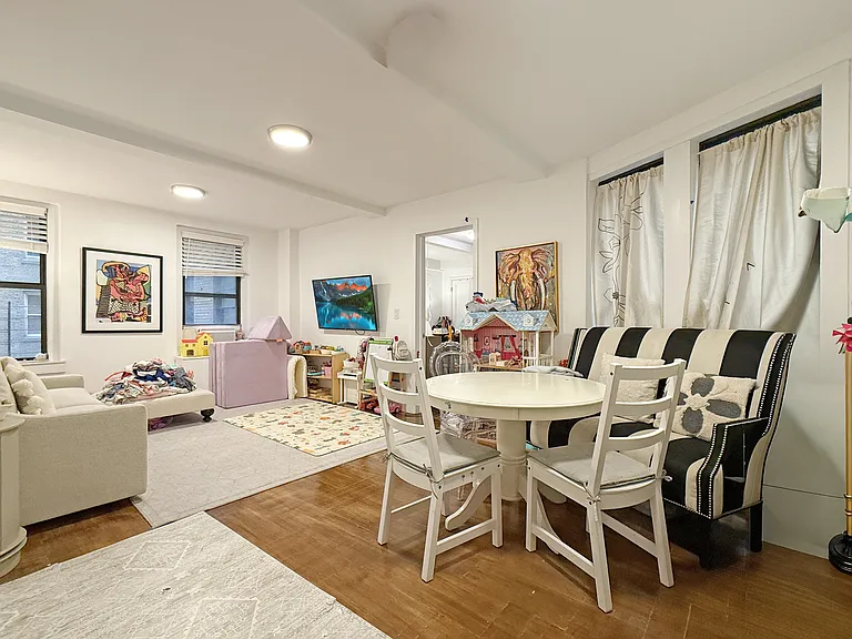 98 Riverside Dr #3H — Photo 3