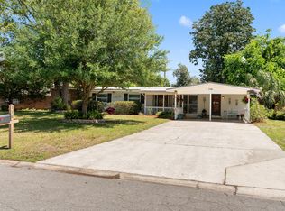 116 River Dr E, East Palatka, FL 32131