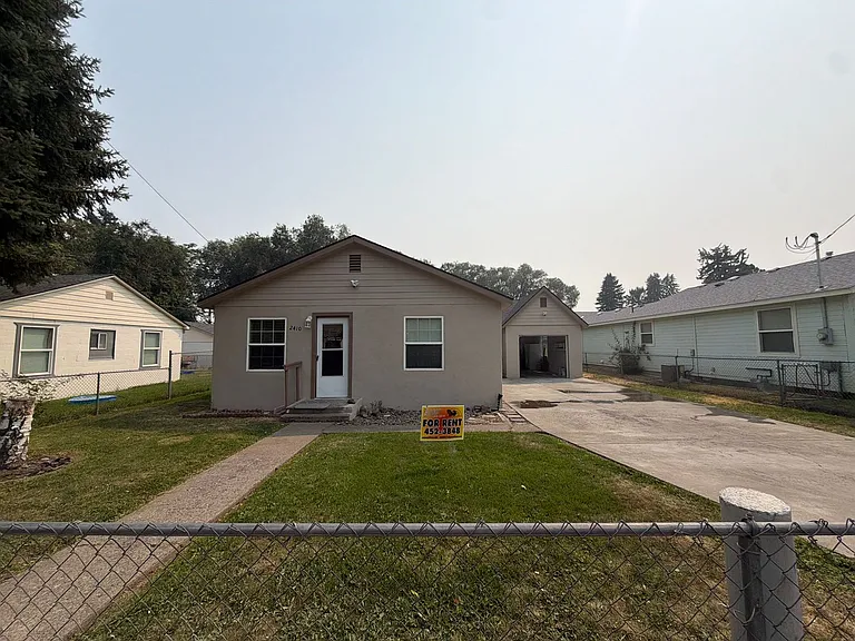 2410 Englewood Ave — Photo 1