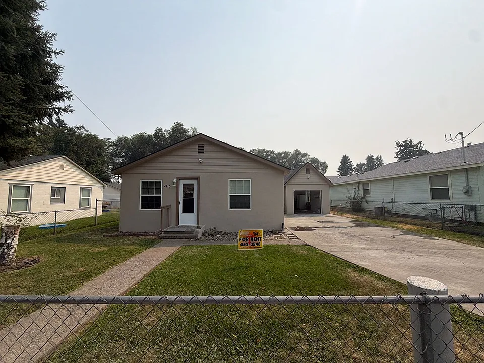 2410 Englewood Ave