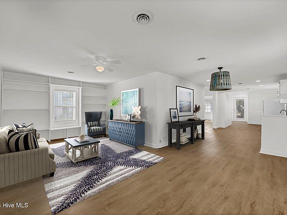 3rd image of 124 Ocean View Avenue