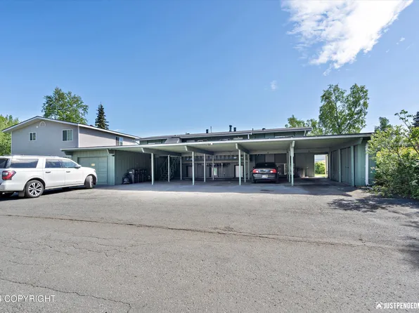 1306 W 39th Pl, Anchorage, AK 99503