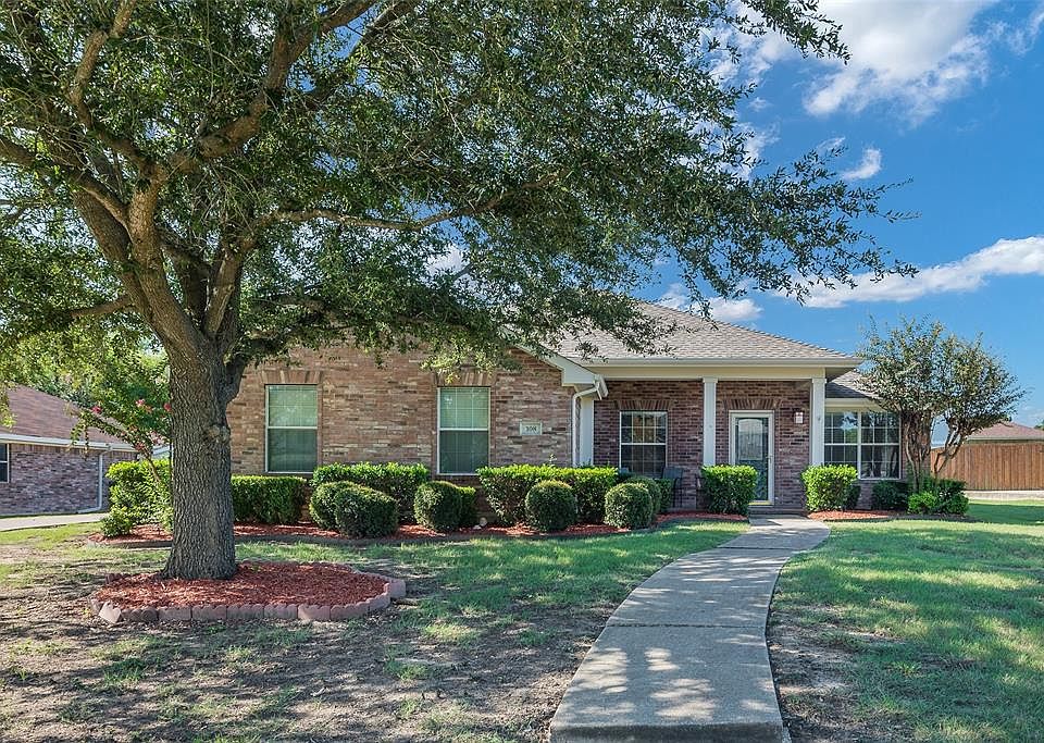 1st image of 108 Forest Creek Ln