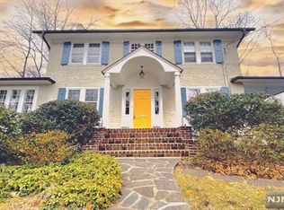 245 Phelps Rd, Ridgewood, NJ 07450