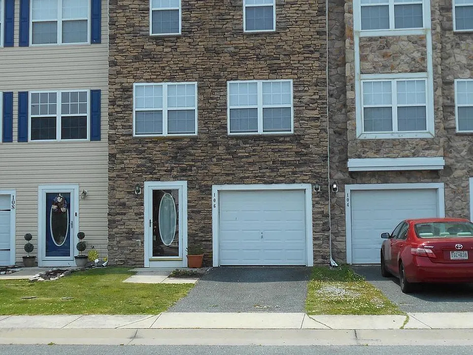 106 Wood Duck Dr