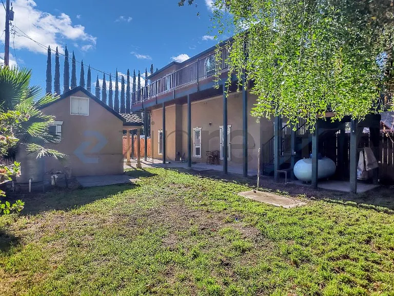 867 E Willow Ave — Photo 23