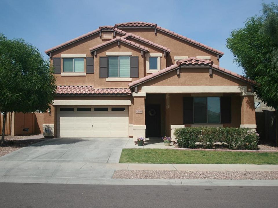 1st image of 17640 W Larkspur Dr