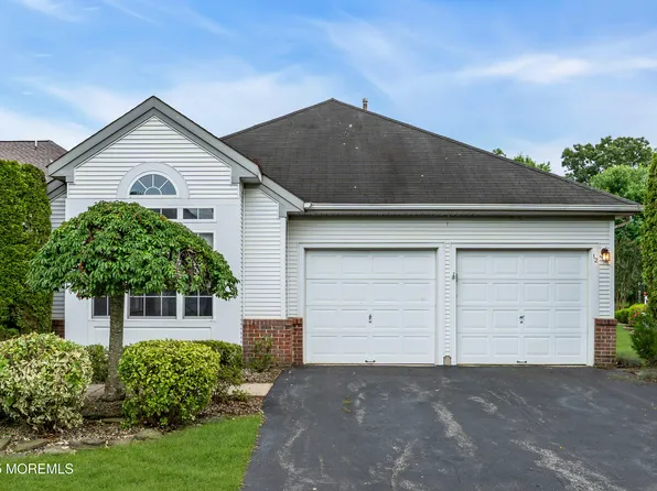 12 Falstaff Drive, Manchester, NJ 08759