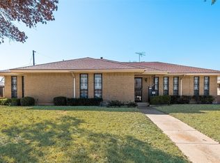 1716 Reynoldston Ln, Dallas, TX 75232