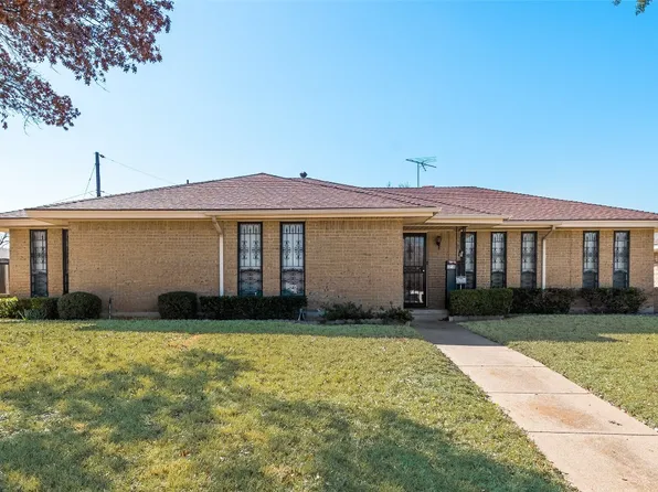 1716 Reynoldston Ln, Dallas, TX 75232