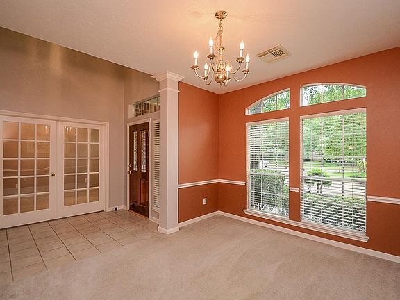 4th image of 11426 Lakewood Ests