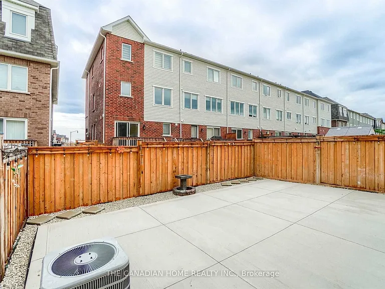 36 Enford Cres #BSMNT — Photo 22