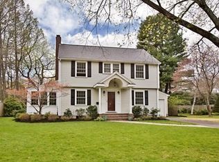 15 Wilde Rd, Wellesley, MA 02481