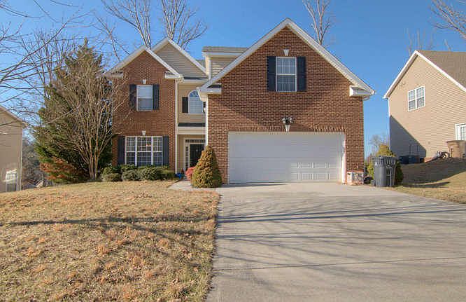 1st image of 3019 Oakleigh Township Dr