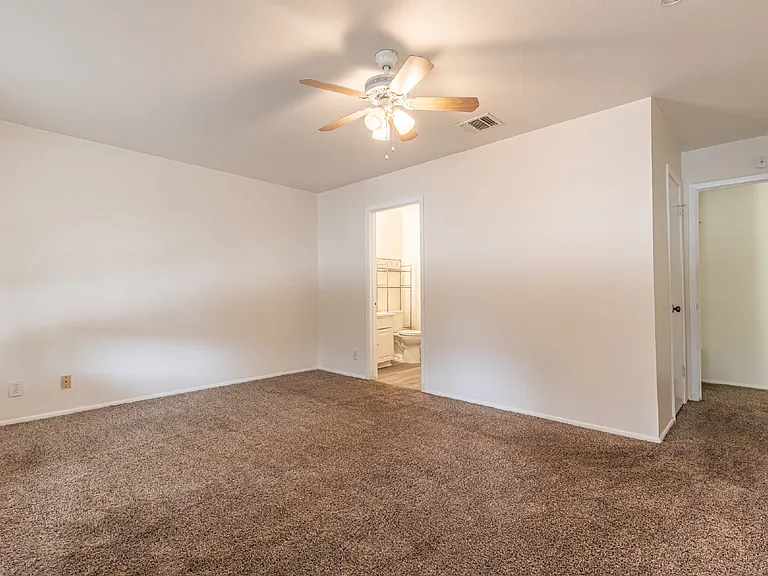 14423 Brook Hollow Blvd #A — Photo 18