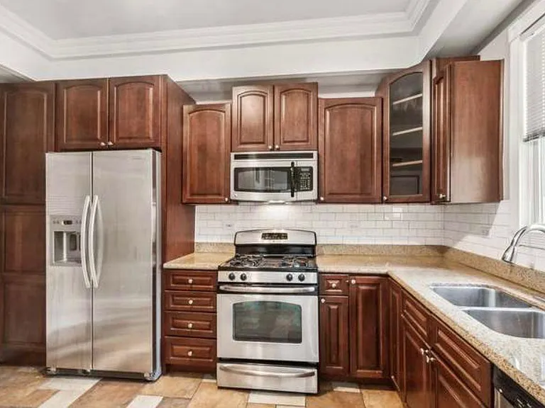 3023 N Kenmore Ave #3 — Photo 12