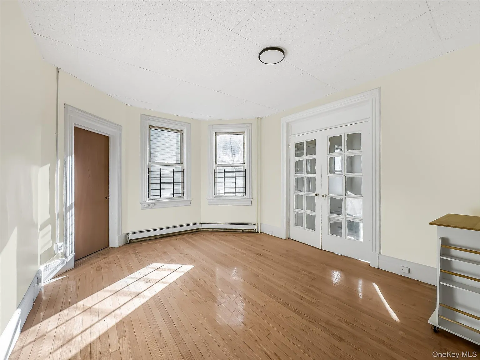2 bed, 1.0 bath, 700 sqft, $2,600 — Photo 3