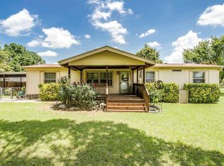 225 Bryon Dr, Weatherford, TX 76085