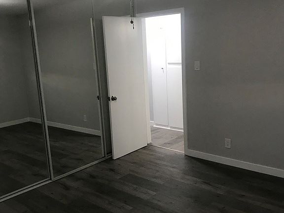 3rd image of 1250 N Kingsley Dr APT 204