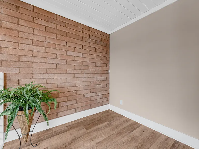 Terrace Heights Apartments — Photo 53