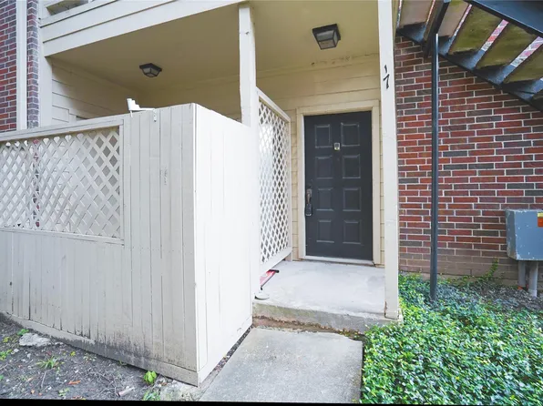 8055 Cambridge St APT 17, Houston, TX 77054