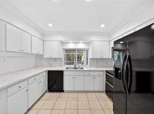 10142 SW 79th Ave, Miami, FL 33156
