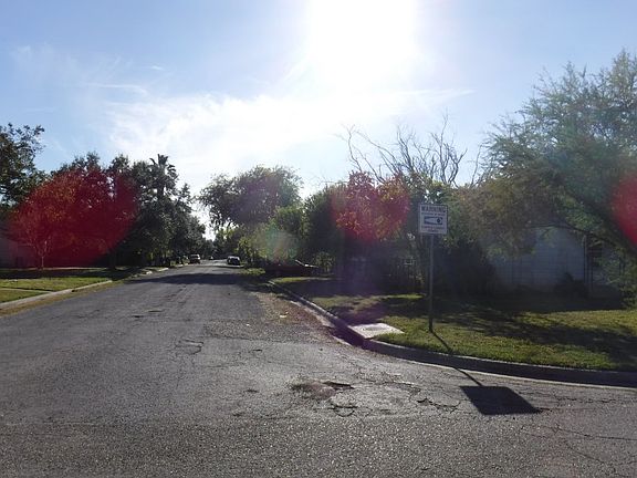 4th image of 610 Caddo St