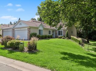 10957 Lexington Dr, Eden Prairie, MN 55344